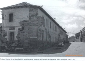 Foto antigua Astorga Casa Cuartel Guardia Civil